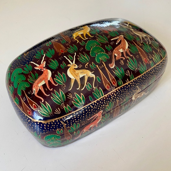 Starry Night In The Forest I Lacquer Papier-Mâché Lidded Rounded-Rectangle Box - Picture 2 of 16
